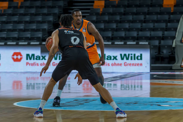 相持球处理 相持球处理