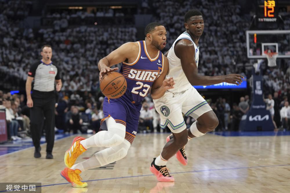 和高篮板区 和高篮板区