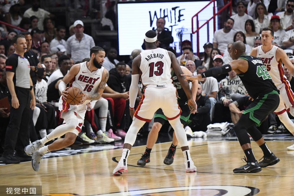 团结队友 团结队友