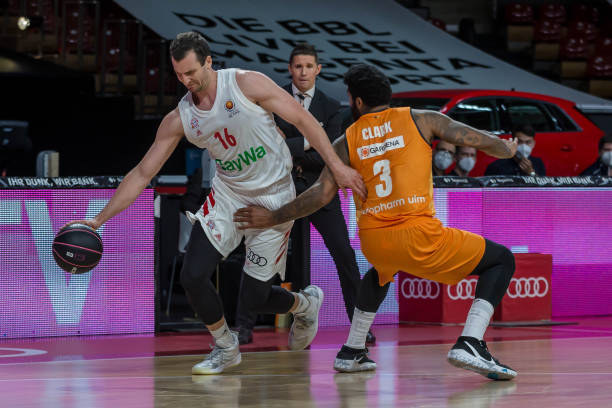 的双重驱动 的双重驱动