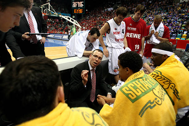 改变比赛规 改变比赛规